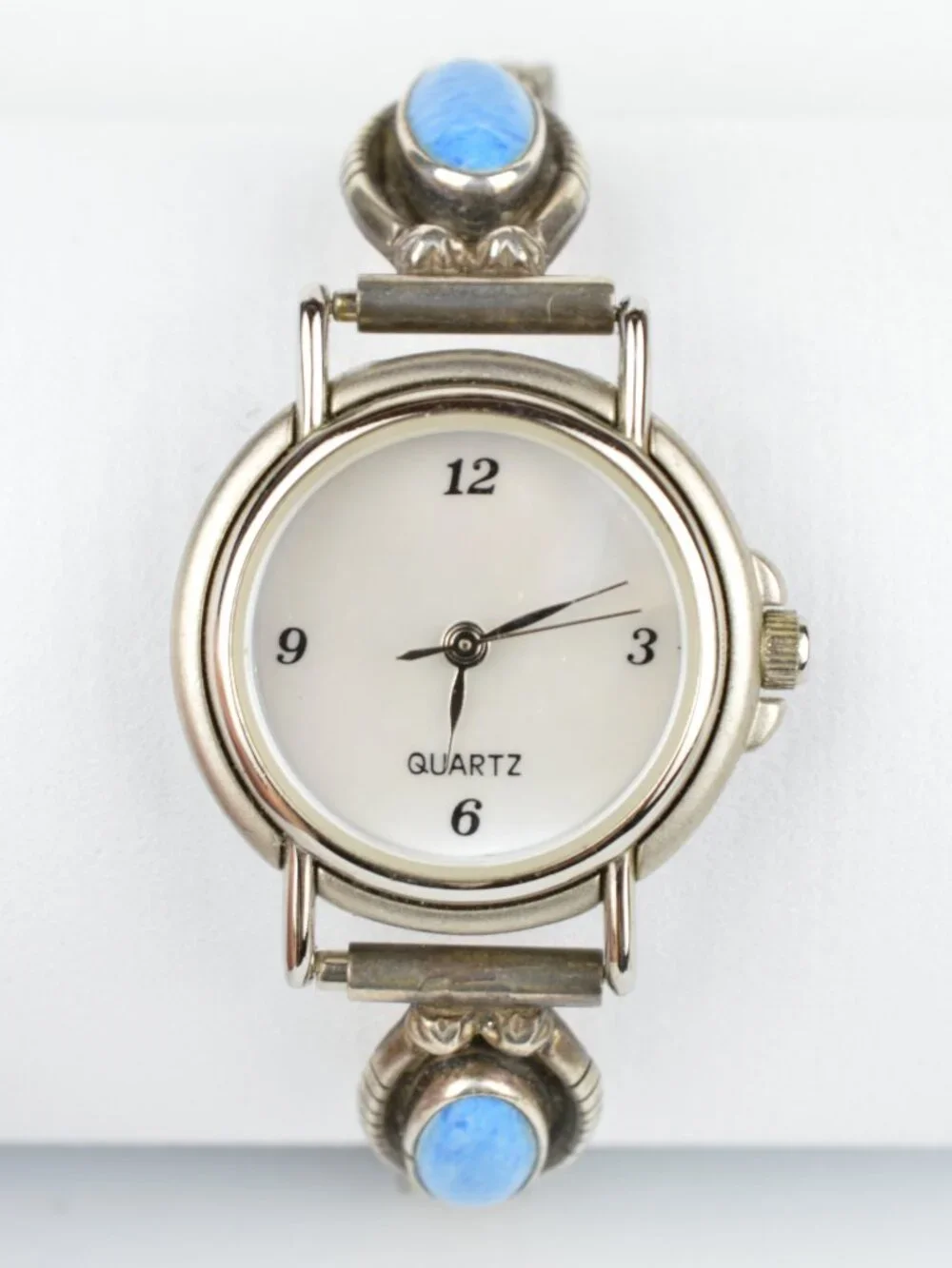 Vintage Womens Quartz Watch Silver Tone Southwestern Style Faux Turquoise Works!